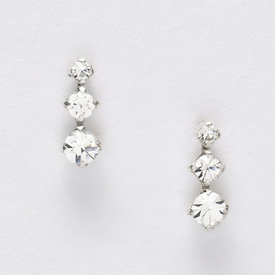 Scatola per orecchini in argento con scheda Scarpe con fiocco rosa