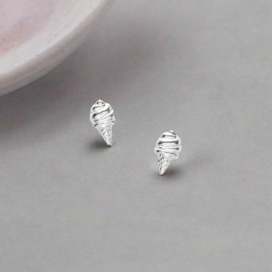 Silver Stud Earrings – 925 Sterling Silver Hypoallergenic Lightweight Jewelry - Crumble and Core